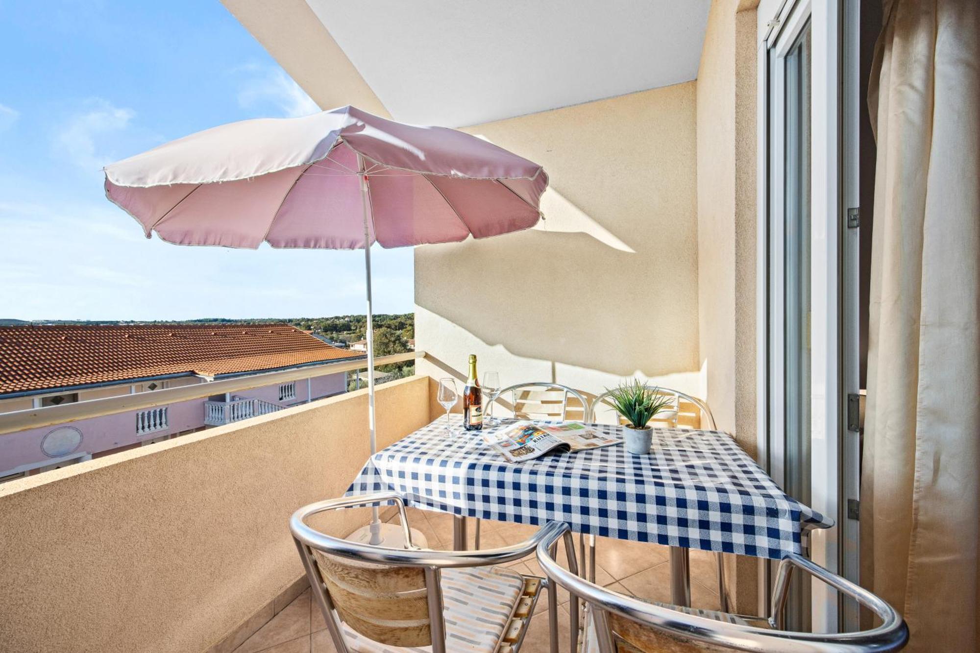 Apartment Medulin Home Экстерьер фото